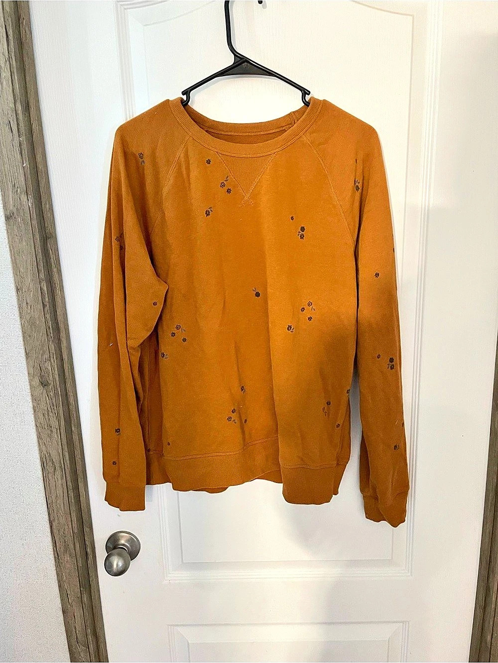 Sonoma Mustard Graphic Sweatshirt Size Large